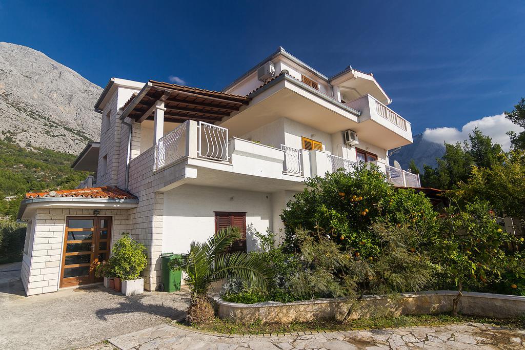 Apartments Ana Baška Voda Exterior foto