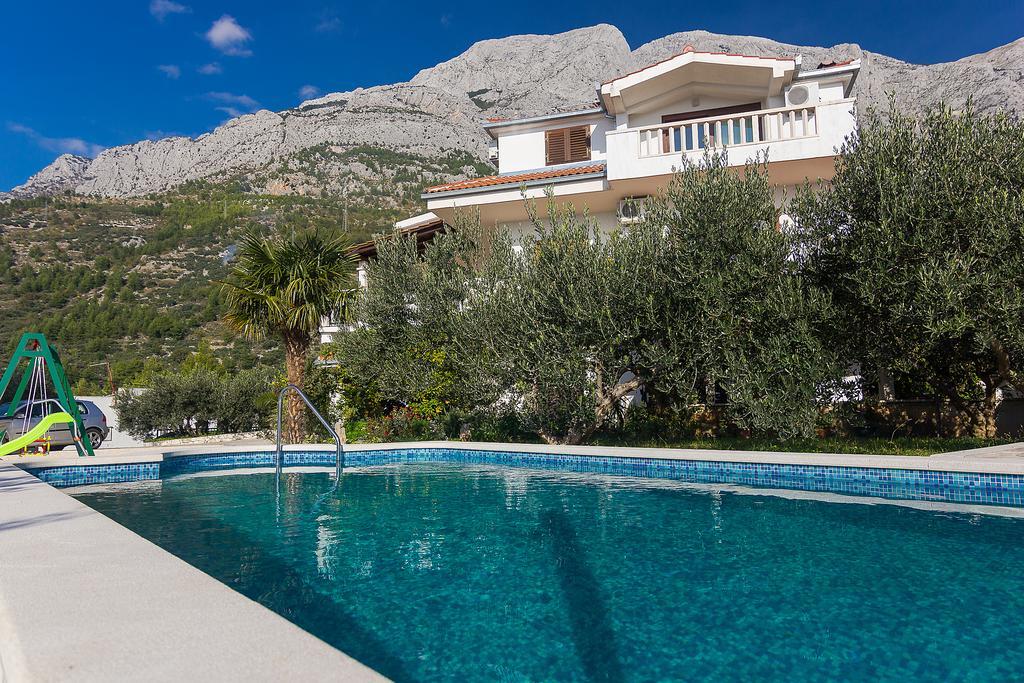 Apartments Ana Baška Voda Exterior foto