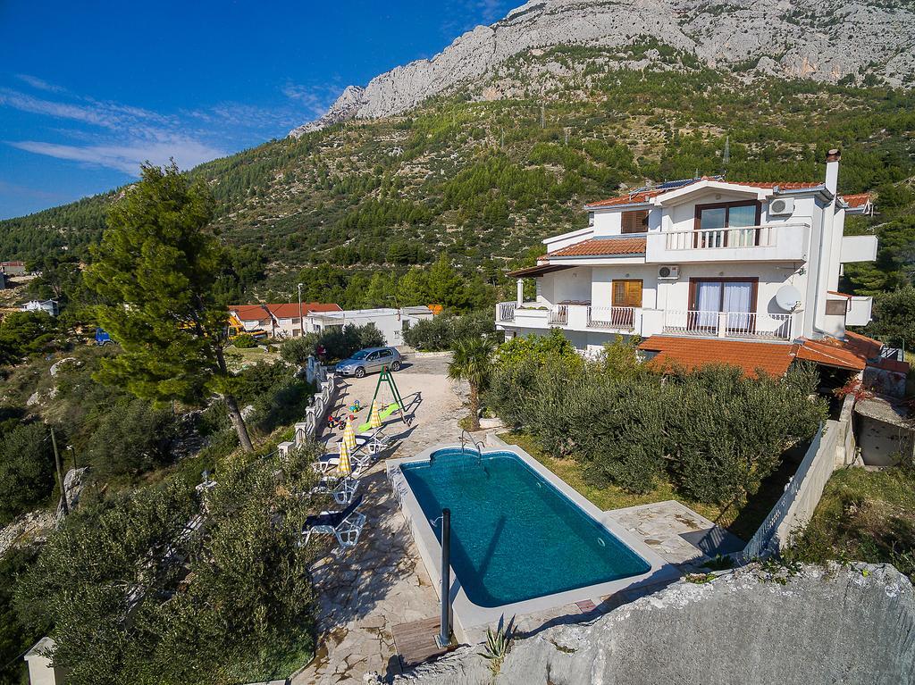 Apartments Ana Baška Voda Exterior foto